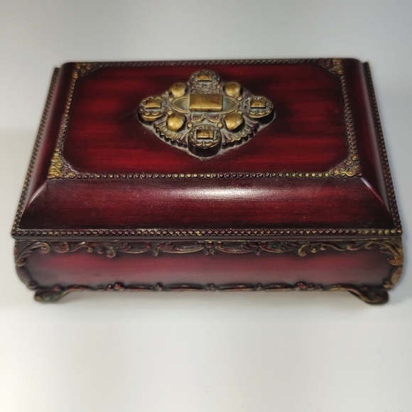 Other - Vintage Elegant Brown Jewelry Box